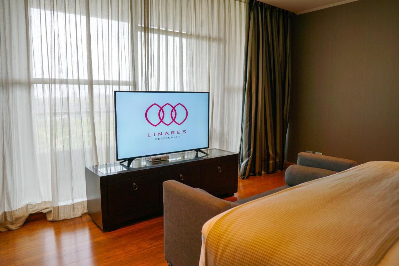 Hotel Parada Linares Zewnętrze zdjęcie